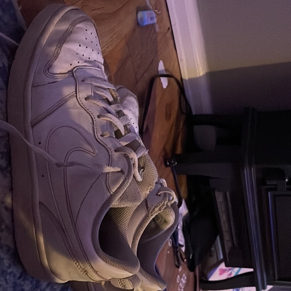 Air forces in bad condition - Picture 3 of 11